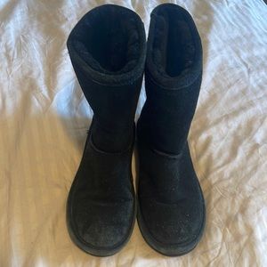 Women’s size 7 boots. Very warm and cozy